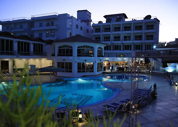 Resort Minamark For Families And Couples Only 4*