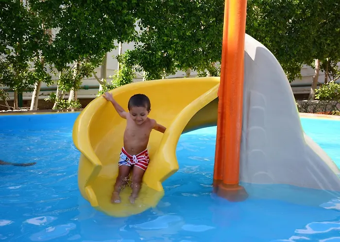 Minamark For Families And Couples Only 4*